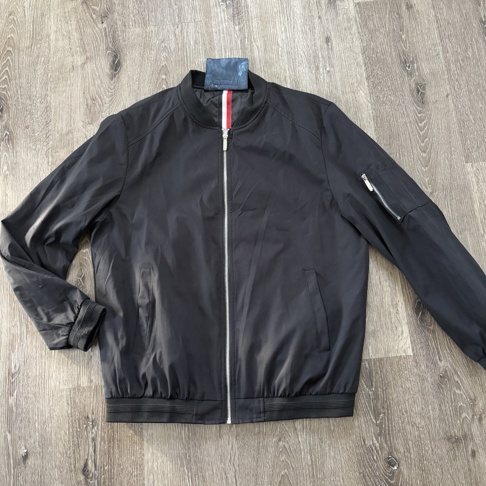 Wulful Men's Casual Lightweight Windbreaker Bomber Jacket Black Size Large
